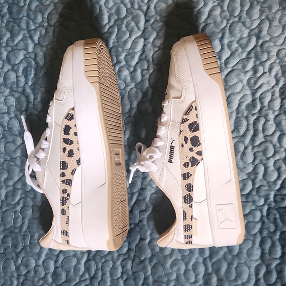 Puma Sneakers - Picture 3 of 3